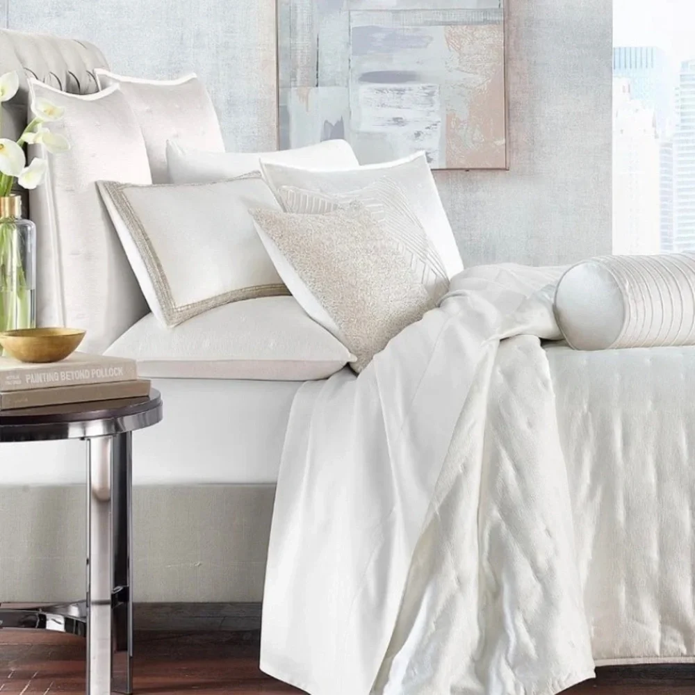 Hotel Collection Glint Full / Queen Quilted Coverlet White